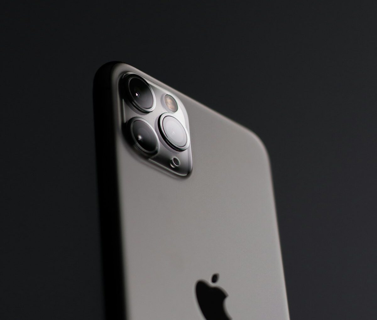 How to Unlock iPhone: Complete Guide for Passcode, Carrier & Activation Lock How to unlock iPhone guide