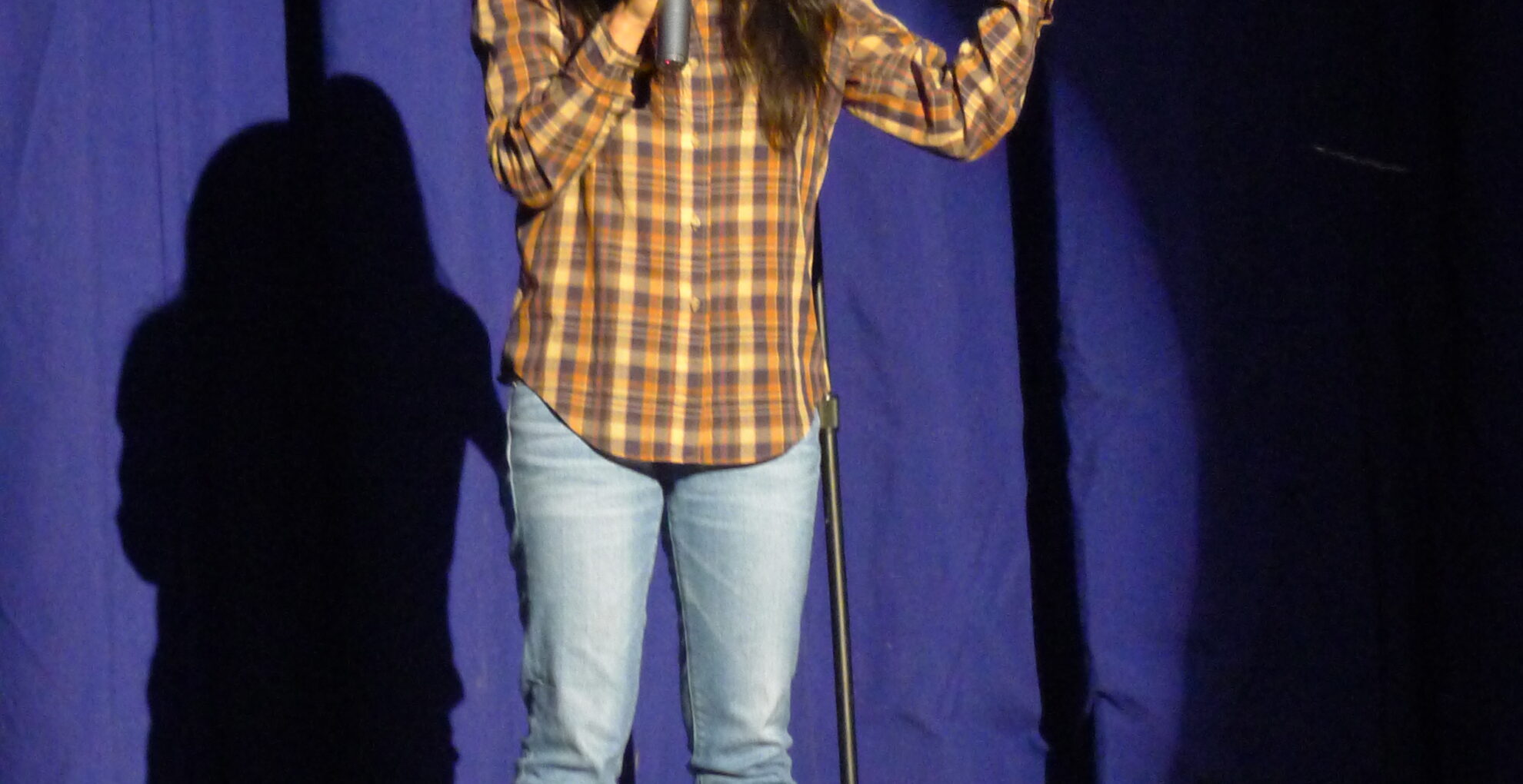 Nikki Hakuta: Age, Parents, Sister & What Is Publicly Known Ali Wong, mother of Nikki Hakuta